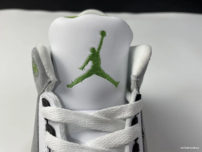 Jordan 136064-006 Air Retro Chlorophyll 3 0716